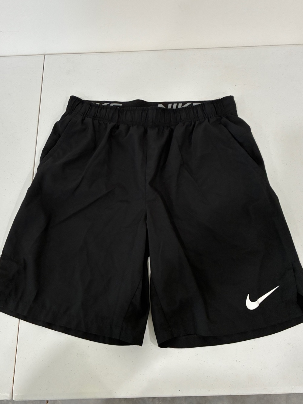 Nike Men's Dri-FIT 9” Woven Trainings Shorts Black Medium DM6617-010